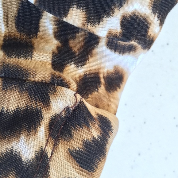 🐬 CLEARANCE ITEM: Twenty One Animal Print Strapless Dress/Tunic Top - Picture 7 of 8